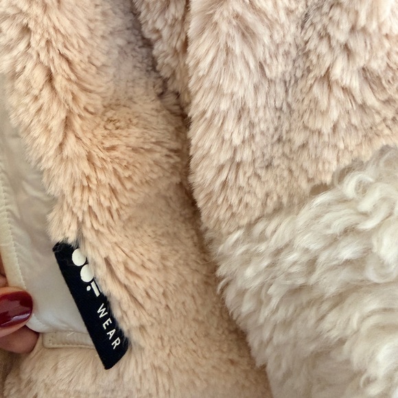 Oof Wear Two Tone Sherpa Jacket - Picture 5 of 10